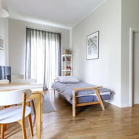 Bright And Cozy Apartment Near Park, With A Huge Terrace. Varšava Exteriér fotografie
