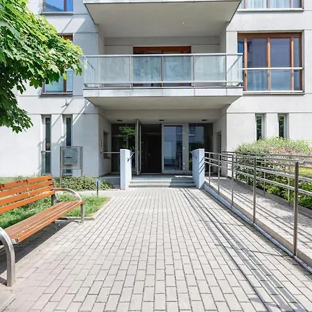 Bright And Cozy Apartment Near Park, With A Huge Terrace. Varšava Exteriér fotografie